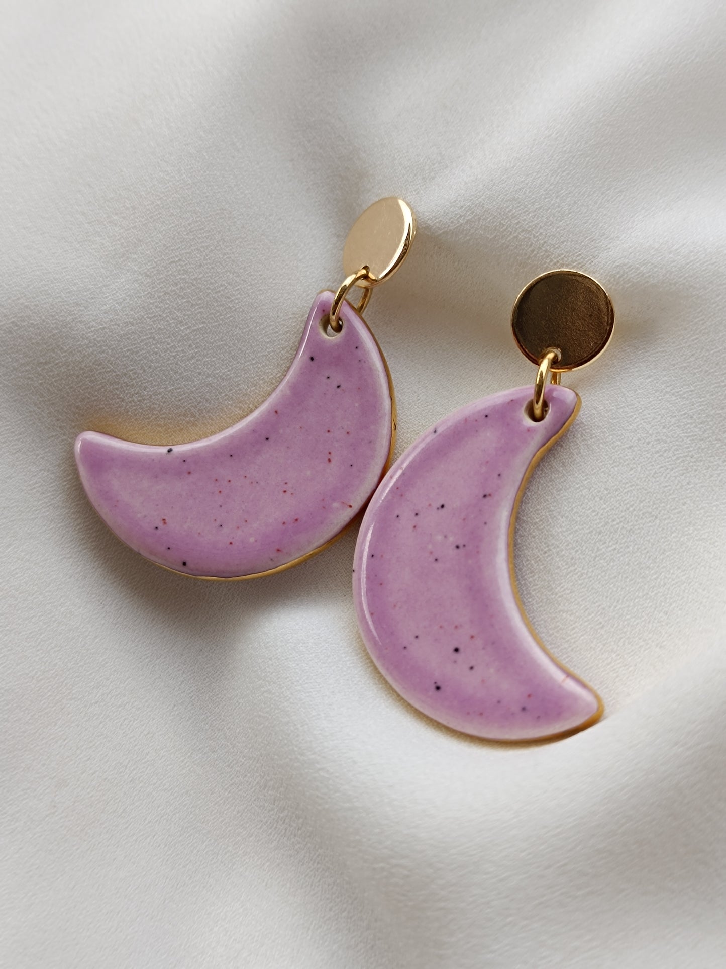 Aritos Luna - Base Circular