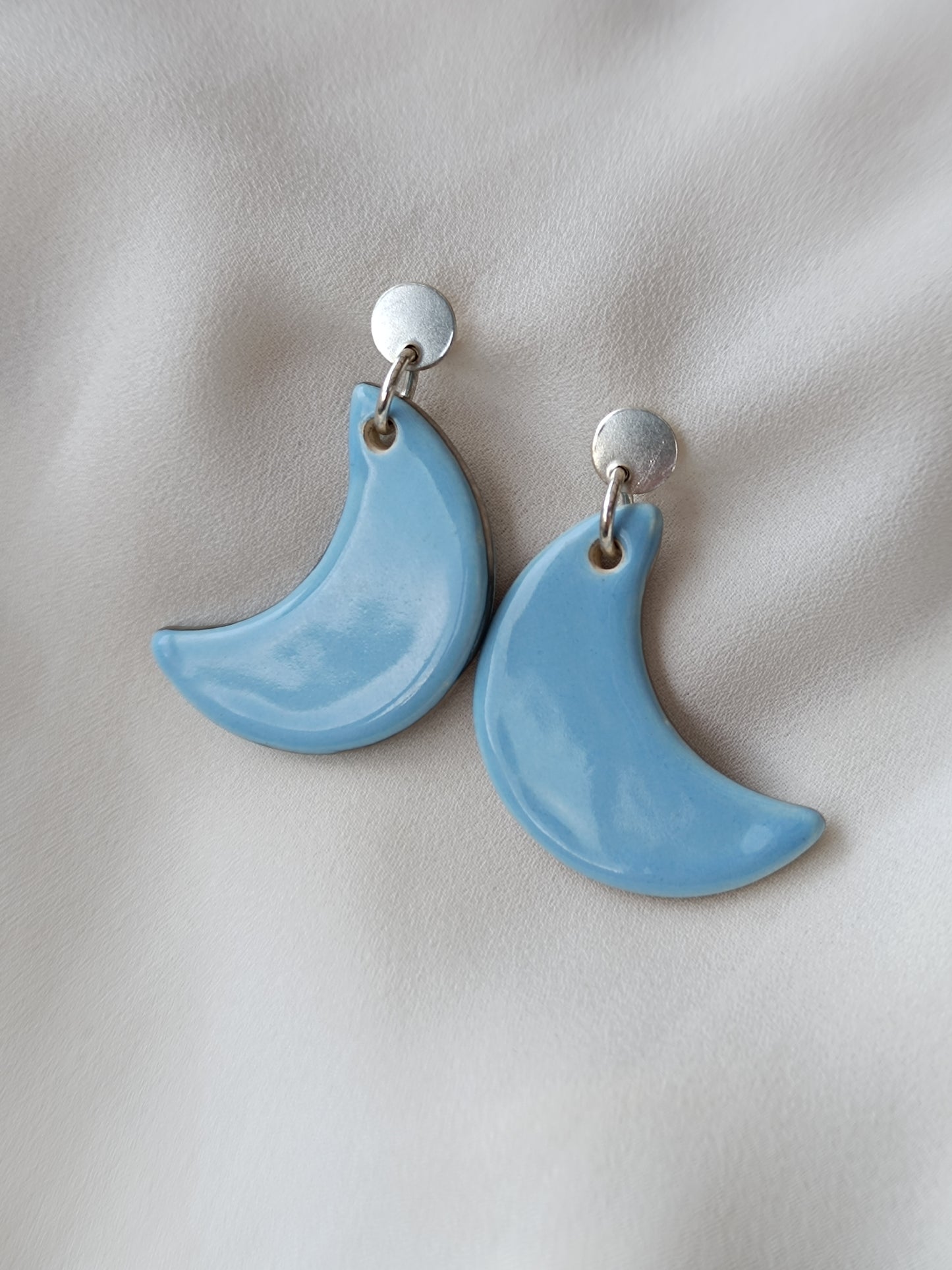 Aritos Luna - Base Circular