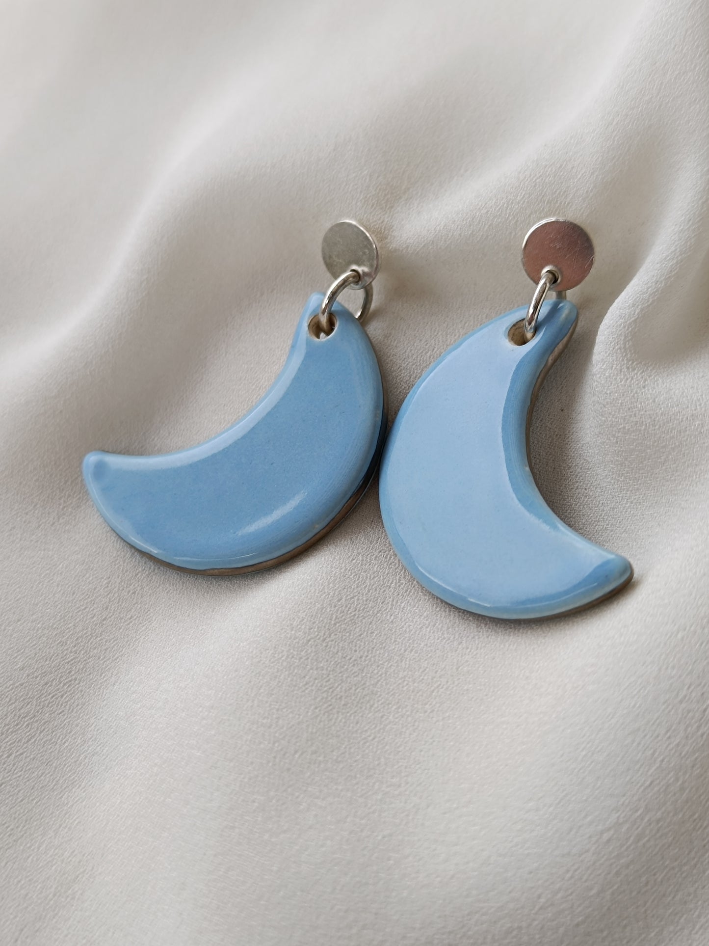 Aritos Luna - Base Circular