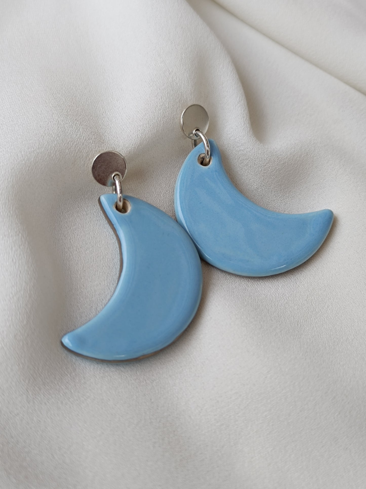 Aritos Luna - Base Circular