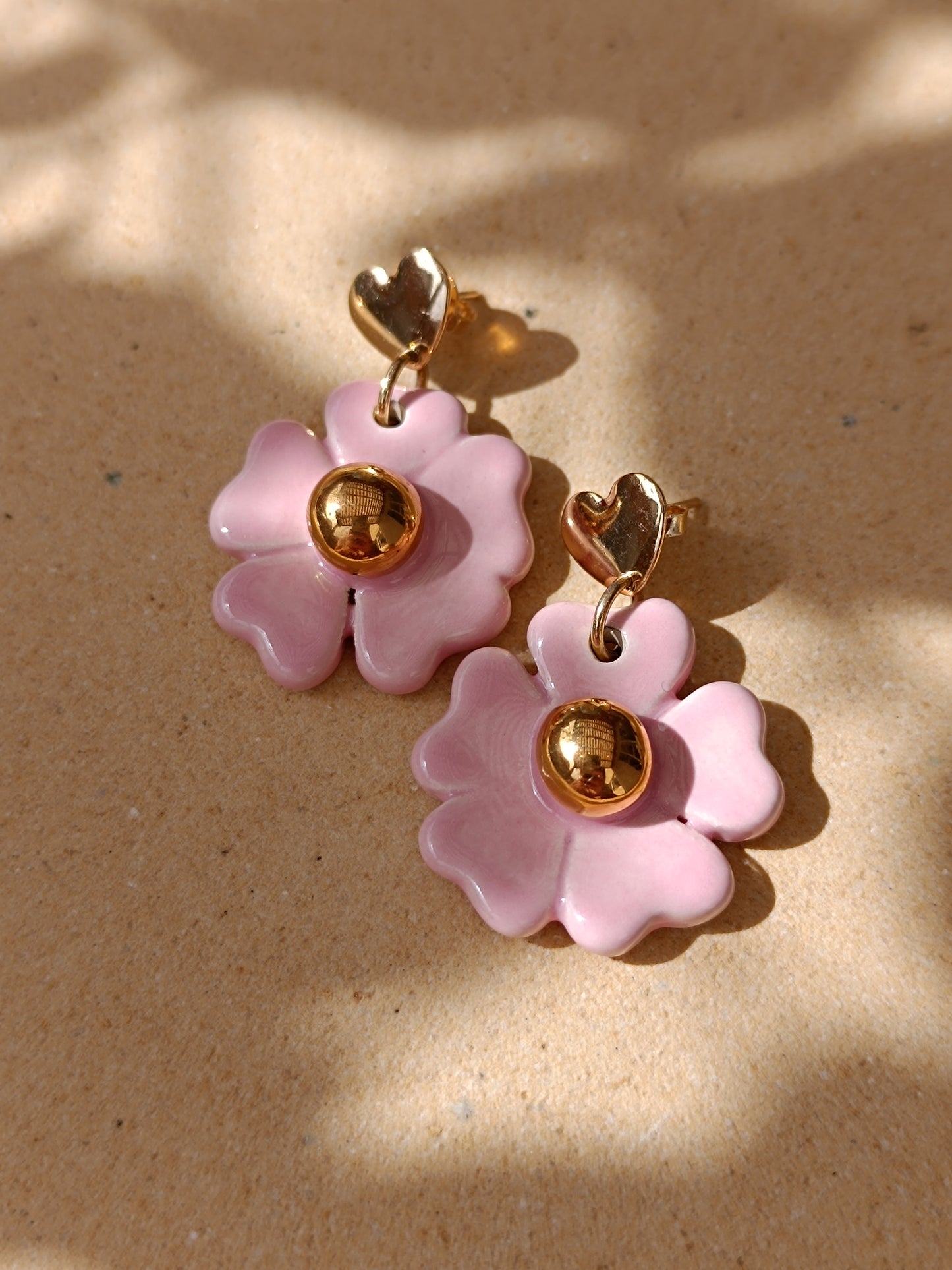 Aritos Flor - Base Corazón